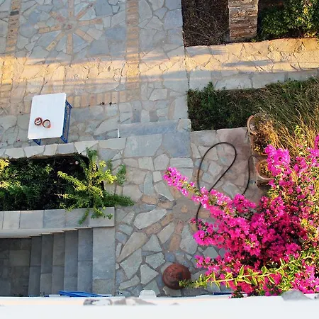 Villa Kiriaki Gavrio